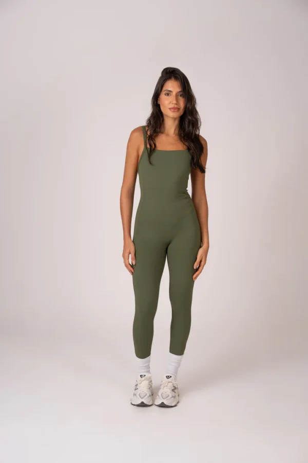 Macacão Longo Verde Militar